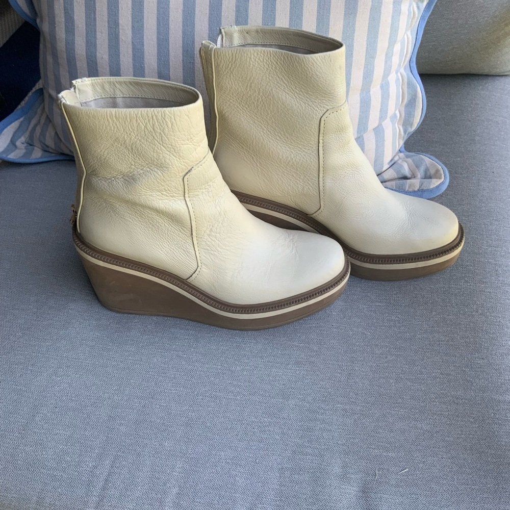 Louise et Cie Cream Ankle Boots with Brown Wedge
